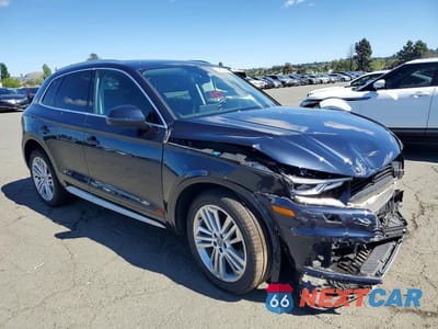 Czwarte zdjęcie samochodu z boku: 2019 AUDI Q5 PREMIUM PLUS VIN:WA1BNAFY5K2032070 - miniatura