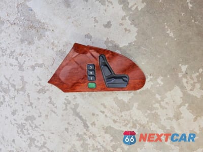 Zdjęcie 12 z 12 samochodu: 1999 MERCEDES-BENZ S 320W VIN:WDBGA32G3XA431782 - miniatura