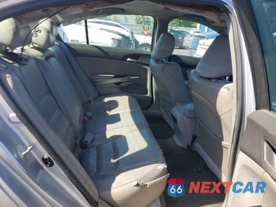 Zdjęcie 10 z 12 samochodu: 2010 HONDA ACCORD EXL VIN:1HGCP2F88AA115072 - miniatura