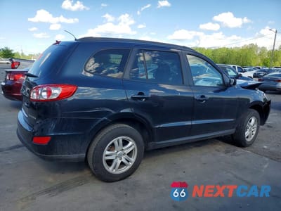 Trzecie zdjęcie samochodu z tyłu: 2010 HYUNDAI SANTA FE GLS VIN:5NMSG3AB4AH411294 - miniatura