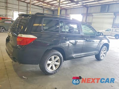 Trzecie zdjęcie samochodu z tyłu: 2009 TOYOTA HIGHLANDER BASE VIN:JTEDA41A492008368 - miniatura