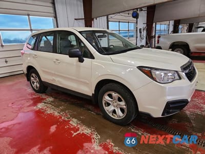 Czwarte zdjęcie samochodu z boku: 2018 SUBARU FORESTER 2.5I VIN:JF2SJAAC3JH501585 - miniatura