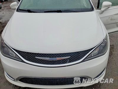Zdjęcie 12 z 13 samochodu: 2017 CHRYSLER PACIFICA TOURING L VIN:2C4RC1BG4HR507905 - miniatura
