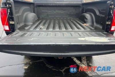 Zdjęcie 12 z 12 samochodu: 2015 RAM 1500 SLT VIN:3C6RR7LT1FG654271 - miniatura