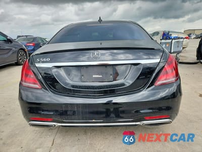 Zdjęcie 6 z 12 samochodu: 2018 MERCEDES-BENZ S 560 VIN:WDDUG8DB1JA380863 - miniatura