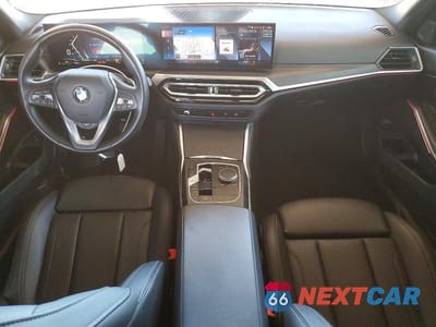 Zdjęcie 8 z 12 samochodu: 2023 BMW 330XI VIN:3MW89FF08P8D56681 - miniatura