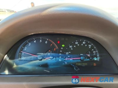 Zdjęcie 9 z 12 samochodu: 2002 TOYOTA CAMRY LE VIN:4T1BE32K32U514118 - miniatura