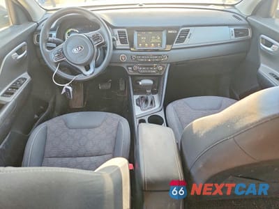 Zdjęcie 8 z 13 samochodu: 2017 KIA NIRO LX VIN:KNDCB3LCXH5090349 - miniatura