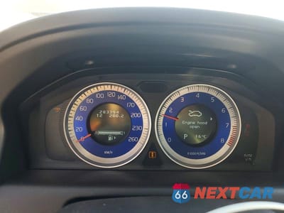 Zdjęcie 9 z 13 samochodu: 2012 VOLVO XC60 T6 VIN:YV4902DZ1C2319814 - miniatura