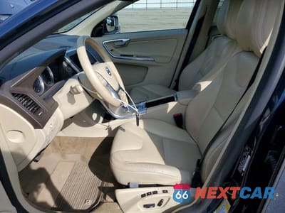 Zdjęcie 7 z 13 samochodu: 2012 VOLVO XC60 T6 VIN:YV4902DZ9C2320239 - miniatura