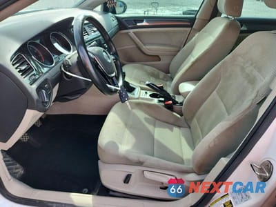 Zdjęcie 7 z 13 samochodu: 2019 VOLKSWAGEN GOLF S VIN:3VWW57AUXKM028925 - miniatura