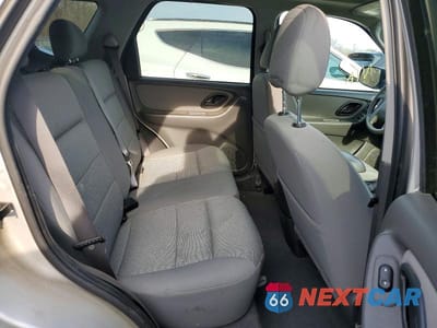 Zdjęcie 11 z 14 samochodu: 2005 FORD ESCAPE XLT VIN:1FMYU93165KB13104 - miniatura