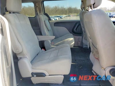 Zdjęcie 11 z 13 samochodu: 2012 DODGE GRAND CARAVAN SXT VIN:2C4RDGCGXCR275530 - miniatura