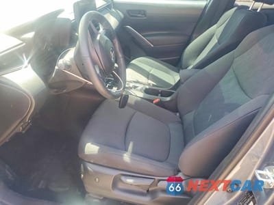 Zdjęcie 7 z 14 samochodu: 2024 TOYOTA COROLLA CROSS LE VIN:7MUCAAAG8RV079364 - miniatura