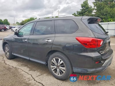Drugie zdjęcie samochodu z przodu: 2017 NISSAN PATHFINDER SV VIN:5N1DR2MM9HC604779 - miniatura
