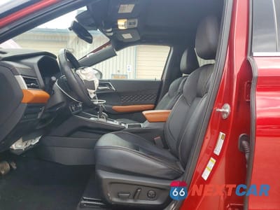 Zdjęcie 7 z 13 samochodu: 2024 MITSUBISHI OUTLANDER SEL VIN:JA4J4WA89RZ026101 - miniatura