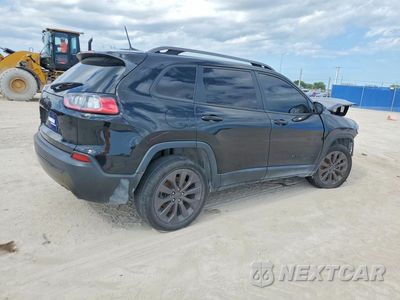 Trzecie zdjęcie samochodu z tyłu: 2021 JEEP CHEROKEE LATITUDE LUX VIN:1C4PJMMX8MD122940 - miniatura