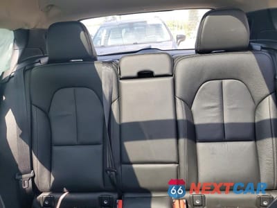 Zdjęcie 10 z 13 samochodu: 2022 VOLVO XC40 T5 MOMENTUM VIN:YV4162UK0N2739145 - miniatura