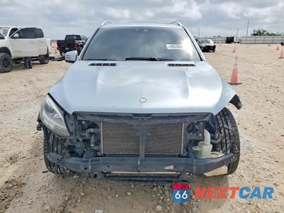 Piąte zdjęcie samochodu w środku: 2016 MERCEDES-BENZ GLE 400 4MATIC VIN:4JGDA5GB8GA689272 - miniatura