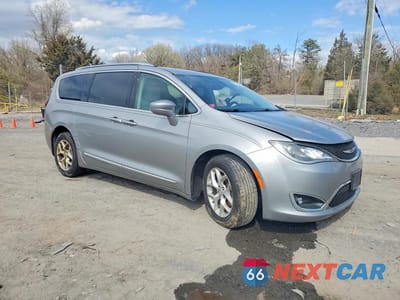 Czwarte zdjęcie samochodu z boku: 2017 CHRYSLER PACIFICA TOURING L PLUS VIN:2C4RC1EGXHR585181 - miniatura