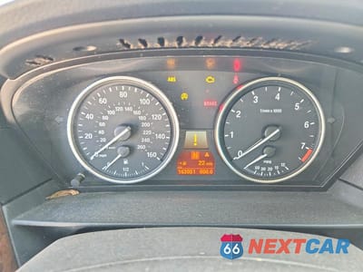 Zdjęcie 9 z 12 samochodu: 2009 BMW 528 I VIN:WBANU53529C120339 - miniatura