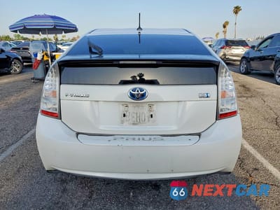 Zdjęcie 6 z 12 samochodu: 2011 TOYOTA PRIUS TWO VIN:JTDKN3DU4B5318430 - miniatura