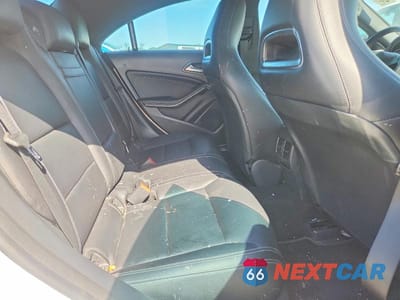 Zdjęcie 10 z 12 samochodu: 2019 MERCEDES-BENZ CLA 250 4MATIC VIN:WDDSJ4GB1KN722013 - miniatura