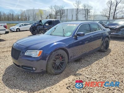 2014 CHRYSLER 300 S 2C3CCABG8EH125145 - główne zdjęcie licytacji z USA - miniatura