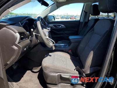 Zdjęcie 7 z 12 samochodu: 2018 CHEVROLET TRAVERSE LS VIN:1GNERFKW8JJ249004 - miniatura
