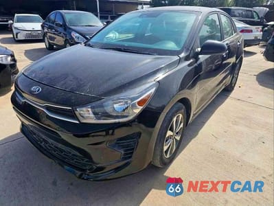Drugie zdjęcie samochodu z przodu: 2021 KIA RIO S VIN:3KPA24AD4ME381095 - miniatura