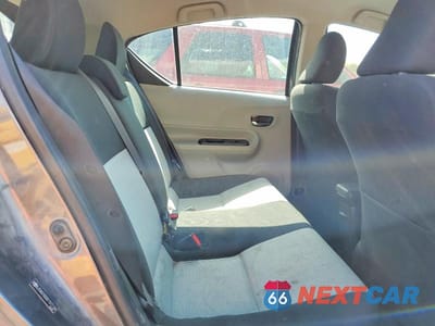 Zdjęcie 10 z 12 samochodu: 2014 TOYOTA PRIUS C TWO VIN:JTDKDTB30E1571186 - miniatura