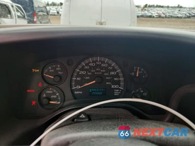 Zdjęcie 9 z 13 samochodu: 2005 CHEVROLET EXPRESS UTILITY / SERVICE TRUCK VIN:1GBJG31U751143665 - miniatura