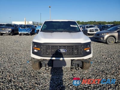 Piąte zdjęcie samochodu w środku: 2025 FORD F150 XL VIN:1FTFW1FD9SFA06209 - miniatura