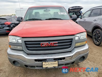 Piąte zdjęcie samochodu w środku: 2003 GMC NEW SIERRA C1500 VIN:1GTEC14X13Z352319 - miniatura