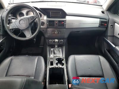 Zdjęcie 8 z 12 samochodu: 2010 MERCEDES-BENZ GLK 350 VIN:WDCGG5GB1AF339048 - miniatura