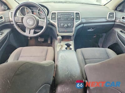 Zdjęcie 8 z 13 samochodu: 2011 JEEP GRAND CHEROKEE LAREDO VIN:1J4RS4GG6BC554117 - miniatura