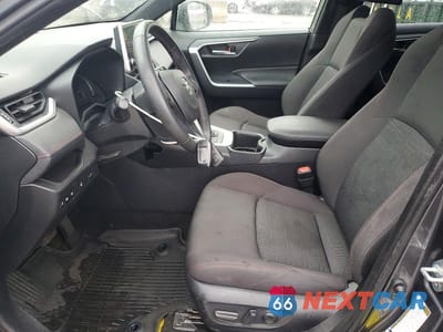 Zdjęcie 7 z 13 samochodu: 2024 TOYOTA RAV4 PRIME SE VIN:JTMAB3FV9RD176392 - miniatura