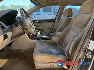 Zdjęcie 7 z 12 samochodu: 2007 HONDA ACCORD EX VIN:1HGCM56767A125366 - miniatura