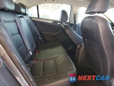 Zdjęcie 10 z 12 samochodu: 2017 VOLKSWAGEN JETTA SE VIN:3VWDB7AJ0HM391992 - miniatura