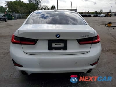 Zdjęcie 6 z 12 samochodu: 2021 BMW 330I VIN:3MW5R1J06M8C07291 - miniatura