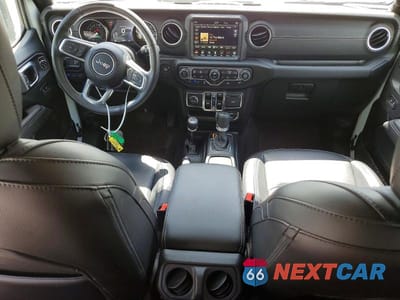 Zdjęcie 8 z 13 samochodu: 2023 JEEP WRANGLER SAHARA 4XE VIN:1C4JJXP62PW583439 - miniatura