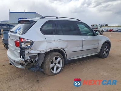 Trzecie zdjęcie samochodu z tyłu: 2012 BMW X5 XDRIVE35D VIN:5UXZW0C55CL667550 - miniatura