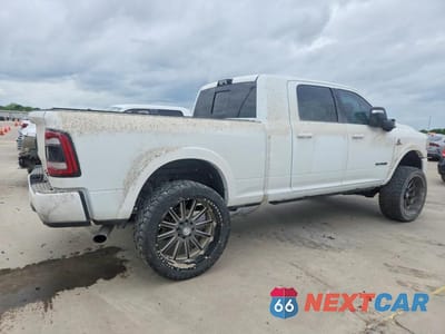 Trzecie zdjęcie samochodu z tyłu: 2023 RAM 2500 LIMITED VIN:3C6UR5TLXPG567842 - miniatura