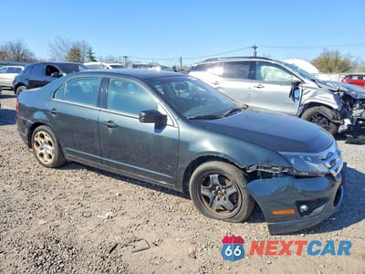 Czwarte zdjęcie samochodu z boku: 2010 FORD FUSION SE VIN:3FAHP0HA7AR216429 - miniatura