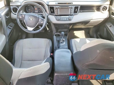 Zdjęcie 8 z 14 samochodu: 2016 TOYOTA RAV4 XLE VIN:2T3WFREV7GW271905 - miniatura