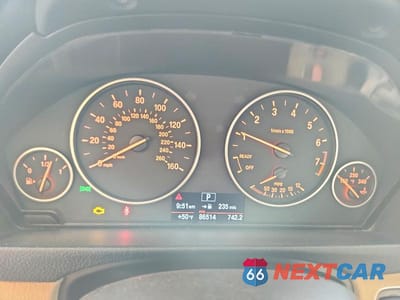 Zdjęcie 9 z 13 samochodu: 2013 BMW 328 XI VIN:WBA3B3G54DNR79506 - miniatura