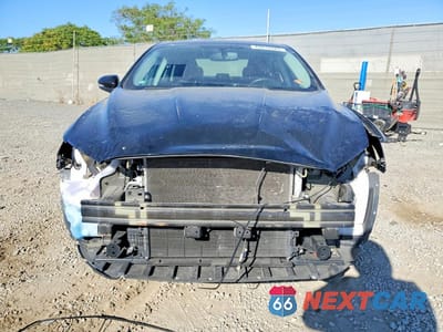 Piąte zdjęcie samochodu w środku: 2016 FORD FUSION SE VIN:3FA6P0HD6GR291102 - miniatura