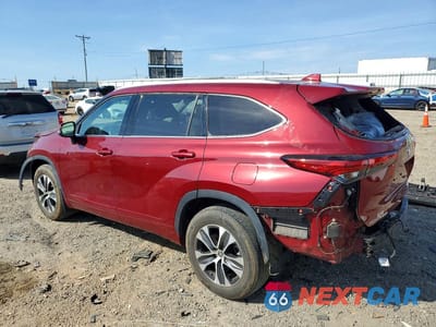 Drugie zdjęcie samochodu z przodu: 2022 TOYOTA HIGHLANDER XLE VIN:5TDHZRBH5NS578955 - miniatura