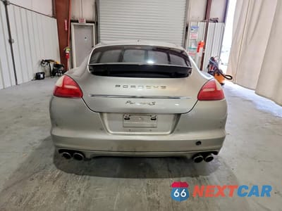 Zdjęcie 6 z 12 samochodu: 2011 PORSCHE PANAMERA S VIN:WP0AB2A70BL060349 - miniatura