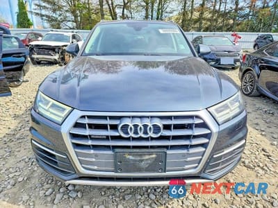 Piąte zdjęcie samochodu w środku: 2020 AUDI Q5 PREMIUM PLUS VIN:WA1BNAFY7L2018687 - miniatura